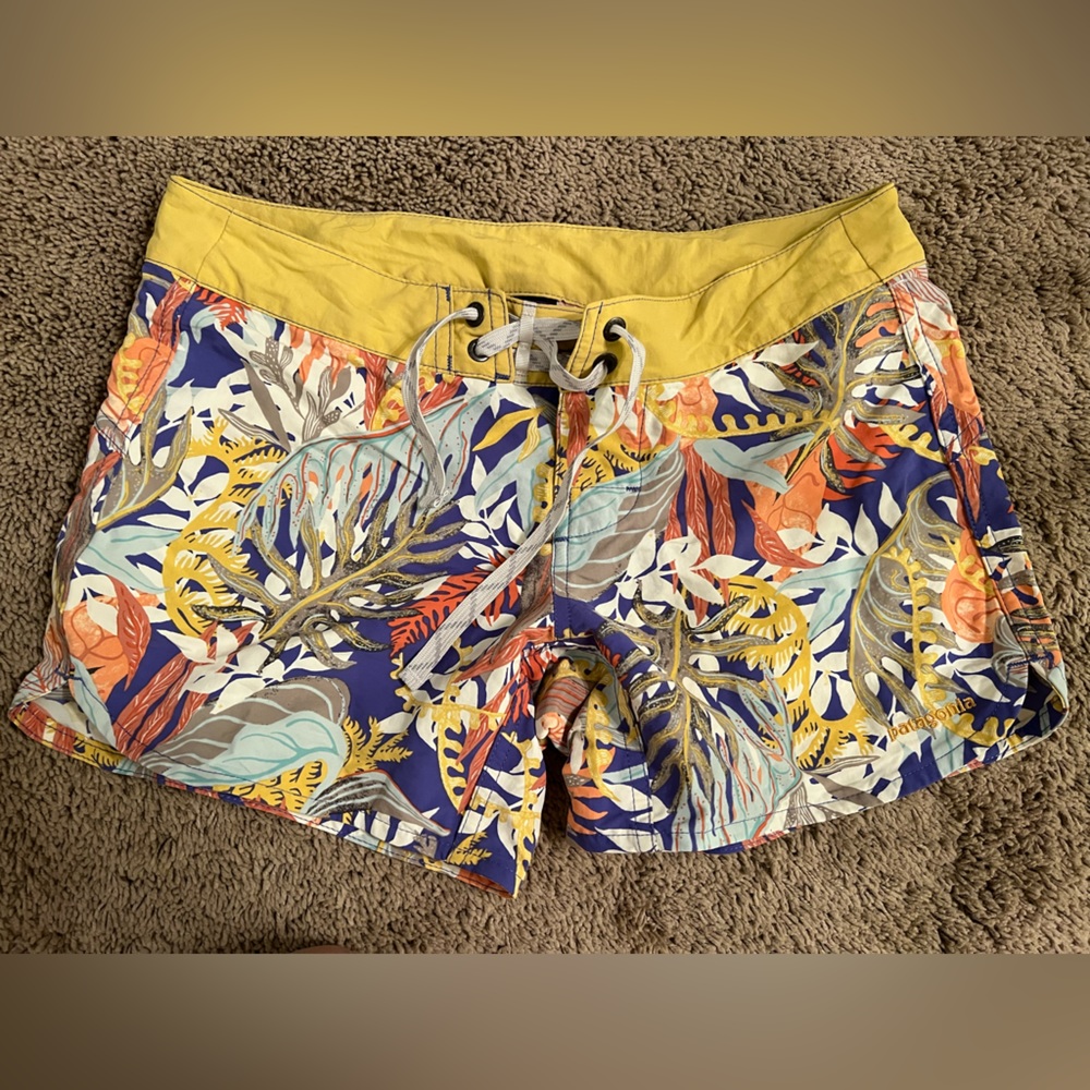 Patagonia tropical / jungle themed shorts!
